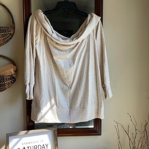 Gorgeous off the shoulder 3/4 length sleeve shirt